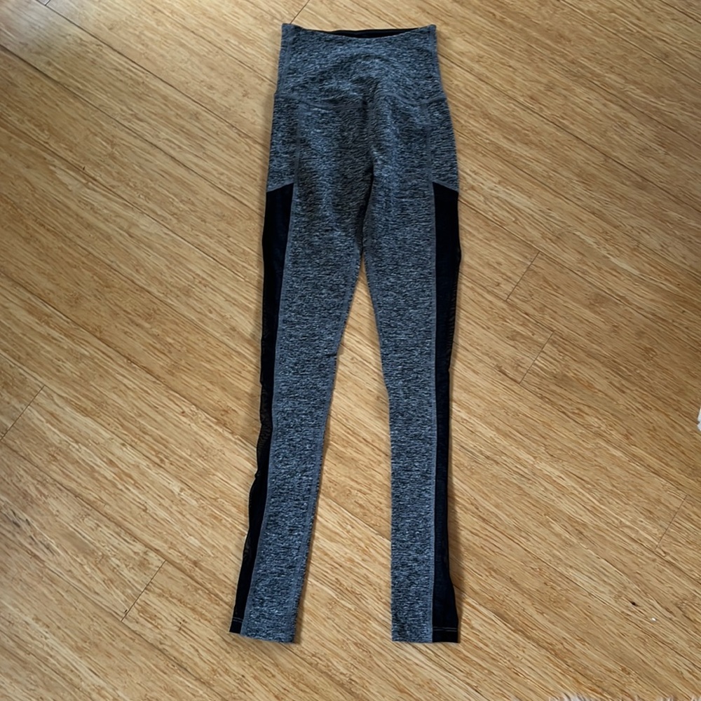 Beyond yoga leggings xs